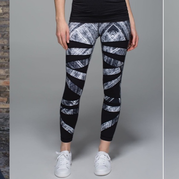 Lululemon High Times Pant Heatwave High Rise Size 4 - Picture 7 of 7